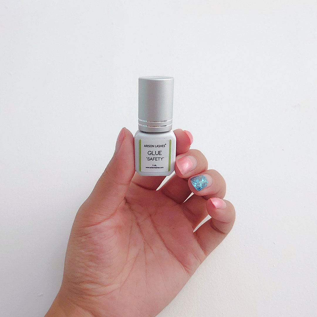 SAFETY Hypoallergenic Lash Extension Glue: 3-5 Sec Drying